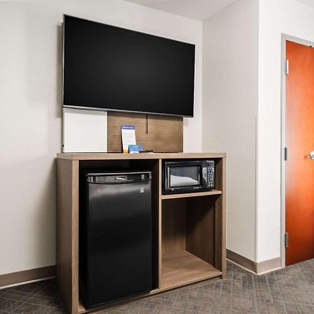 Comfort Suites Columbia Northeast - Fort Jackson エクステリア 写真