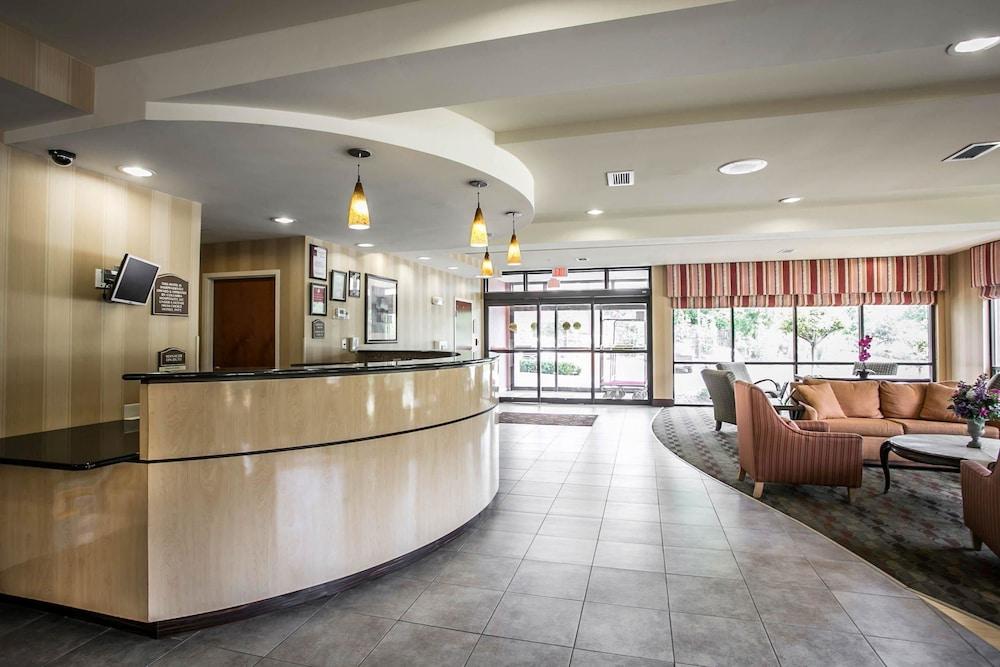 Comfort Suites Columbia Northeast - Fort Jackson エクステリア 写真