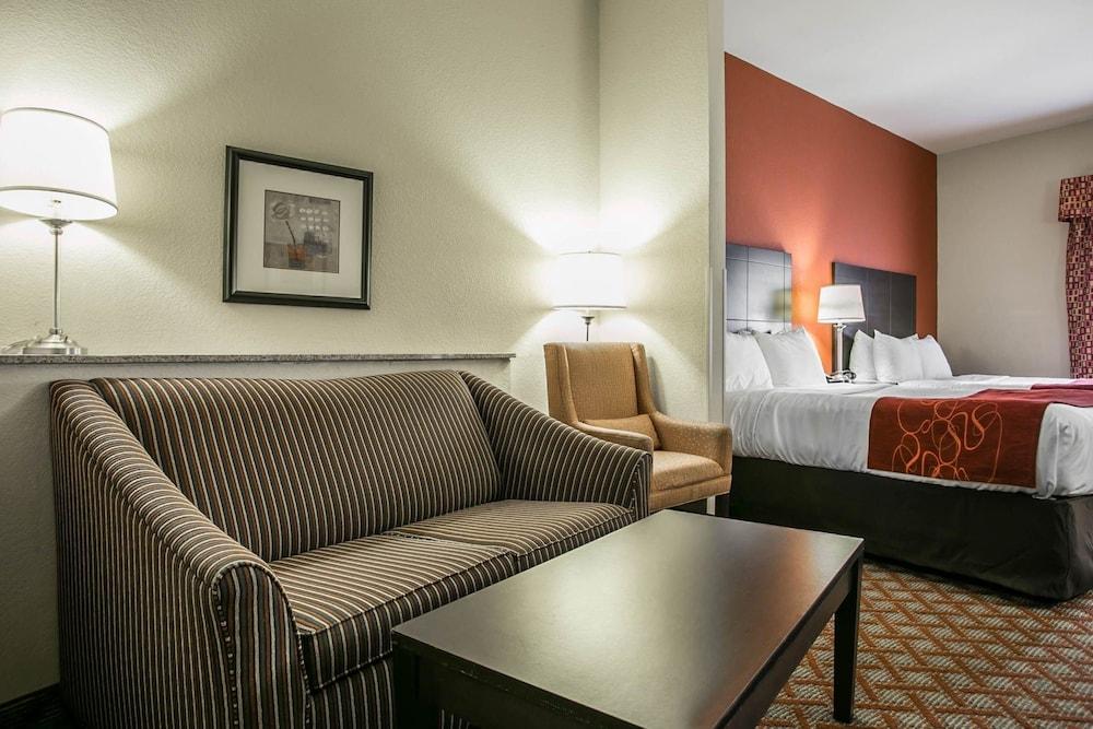 Comfort Suites Columbia Northeast - Fort Jackson エクステリア 写真