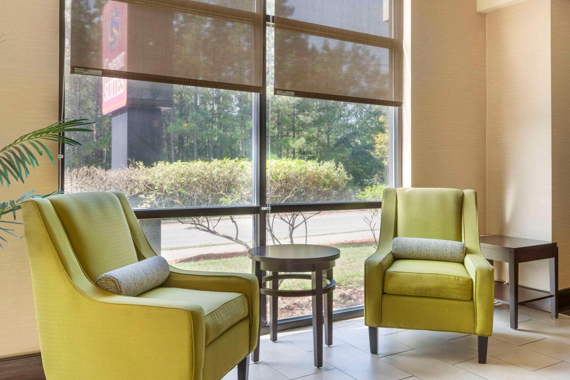 Comfort Suites Columbia Northeast - Fort Jackson エクステリア 写真